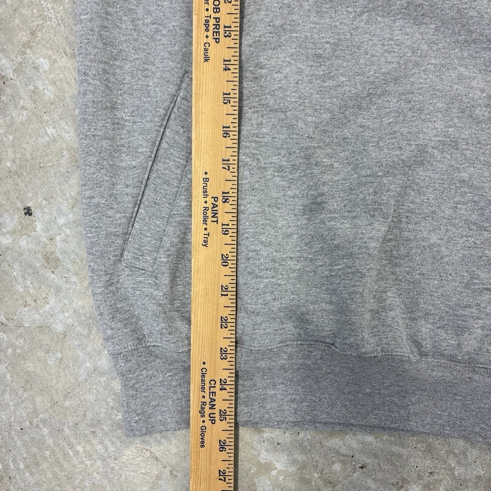 UConn Huskies Pullover Mens Medium Gray 1/4 Zip Long Sleeve Sweater Sweatshirt - Picture 6 of 8